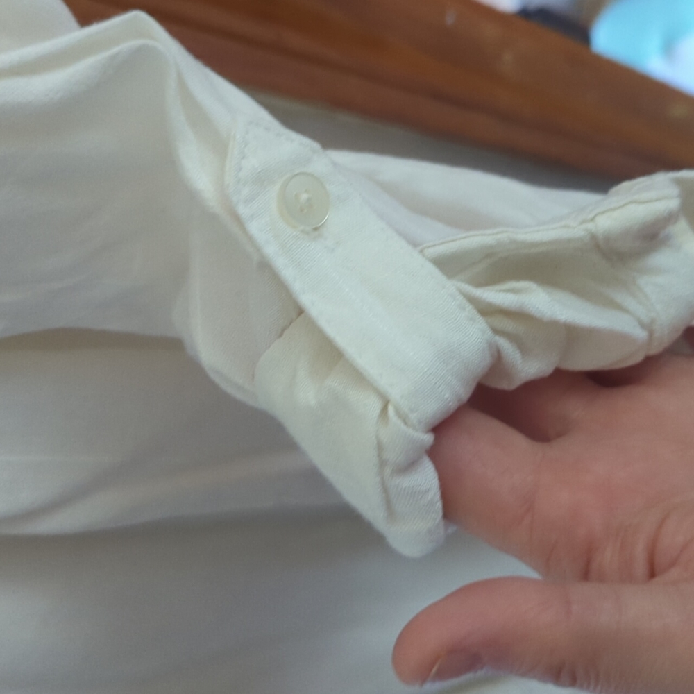 Button down top - Picture 3 of 5